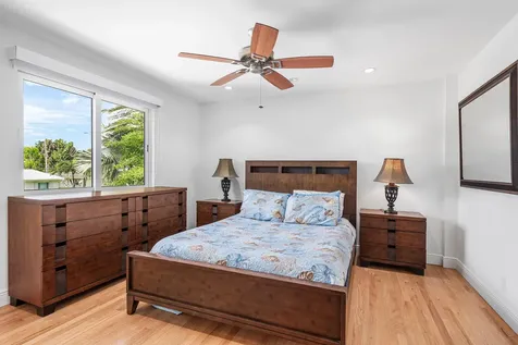 1906 Bay Drive Pompano Beach FL 33062