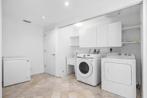 1906 Bay Drive Pompano Beach FL 33062