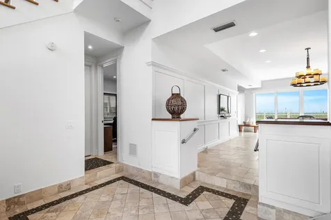 1906 Bay Drive Pompano Beach FL 33062