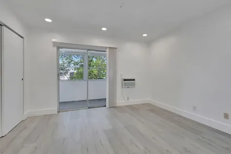 110 Dorchester West Palm Beach FL 33417