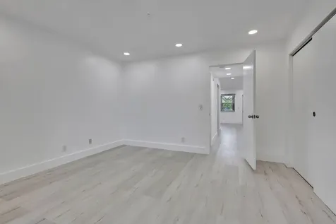 110 Dorchester West Palm Beach FL 33417