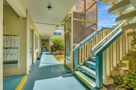 110 Dorchester West Palm Beach FL 33417