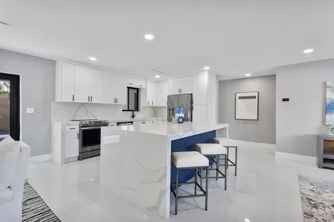 200 Sw 12th Street Boca Raton FL 33432