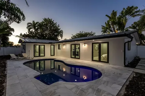 200 Sw 12th Street Boca Raton FL 33432