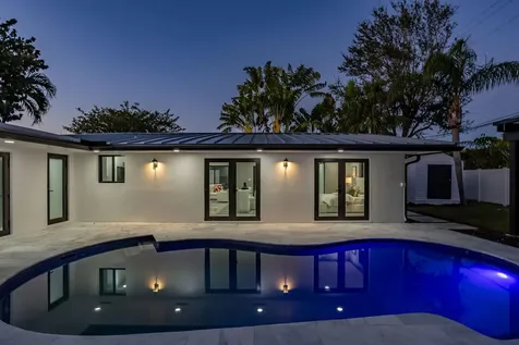 200 Sw 12th Street Boca Raton FL 33432