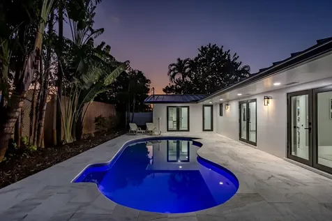 200 Sw 12th Street Boca Raton FL 33432