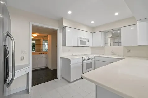 108 Lakeshore Drive North Palm Beach FL 33408