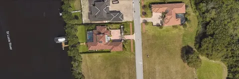 138 SE Fiore Bello Port Saint Lucie FL 34953