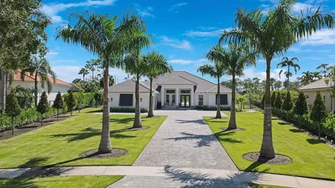 138 SE Fiore Bello Port Saint Lucie FL 34953