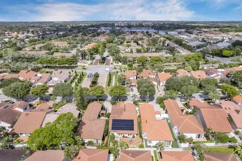 23024 Via Stel Boca Raton FL 33433