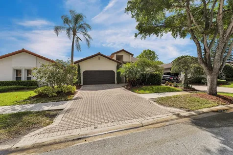 23024 Via Stel Boca Raton FL 33433