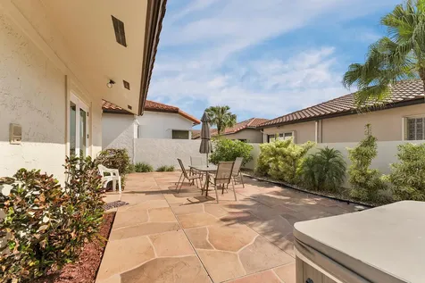 23024 Via Stel Boca Raton FL 33433