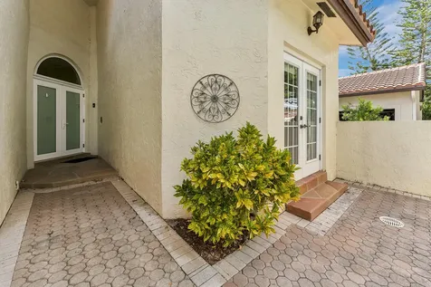 23024 Via Stel Boca Raton FL 33433