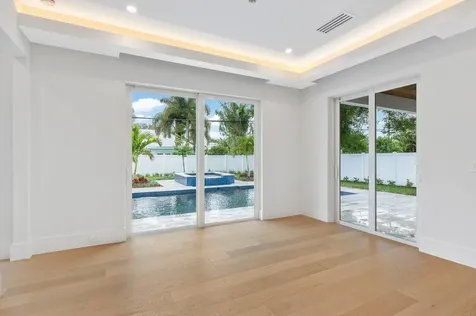 731 Se 4th Avenue Delray Beach FL 33483