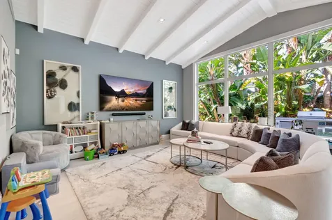 5747 Paddington Way Boca Raton FL 33496