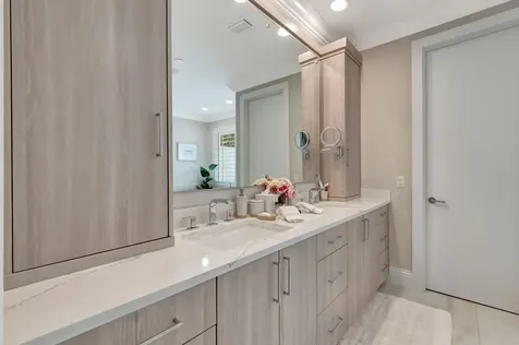 5747 Paddington Way Boca Raton FL 33496