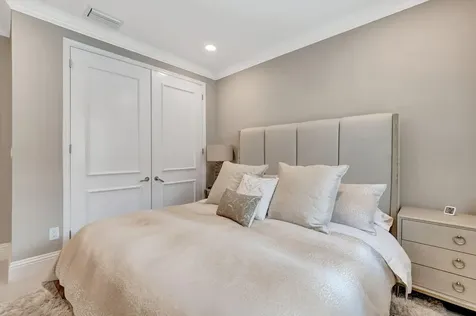 5747 Paddington Way Boca Raton FL 33496