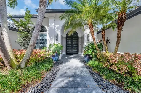 5747 Paddington Way Boca Raton FL 33496