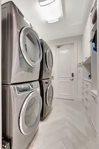 5747 Paddington Way Boca Raton FL 33496