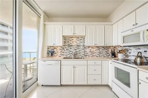 3554 Ocean Drive Vero Beach FL 32963