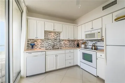 3554 Ocean Drive Vero Beach FL 32963