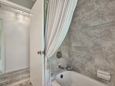 7261 Pine Forest Circle Lake Worth FL 33467