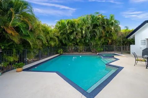3740 Canterbury Way Boca Raton FL 33434