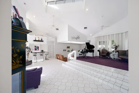 3740 Canterbury Way Boca Raton FL 33434