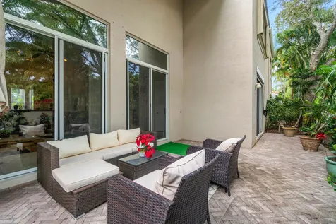 7672 Jasmine Court West Palm Beach FL 33412