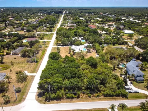 Lot P-82 167th Court Palm Beach Gardens FL 33418