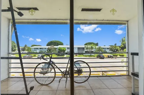 111 Dorchester West Palm Beach FL 33417