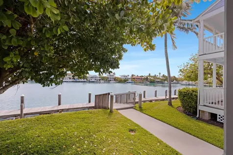 7051 Harbor Village Drive Duck Key FL 33050