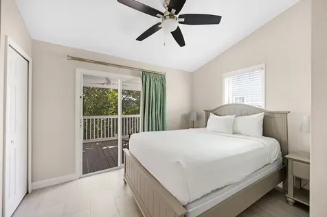 7051 Harbor Village Drive Duck Key FL 33050