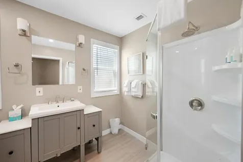 7051 Harbor Village Drive Duck Key FL 33050