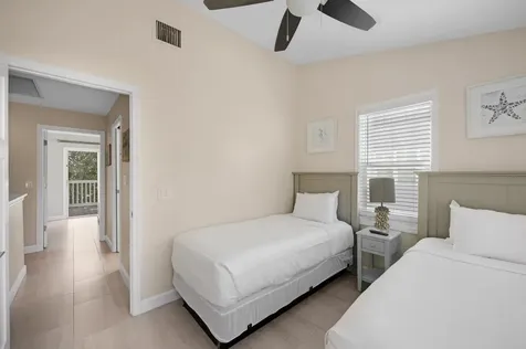 7051 Harbor Village Drive Duck Key FL 33050