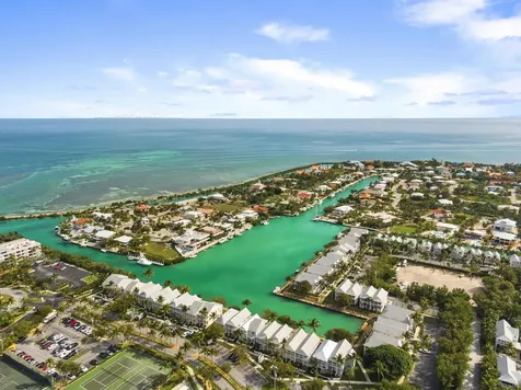 7051 Harbor Village Drive Duck Key FL 33050