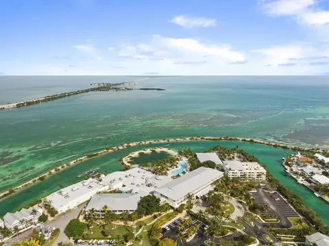 7051 Harbor Village Drive Duck Key FL 33050
