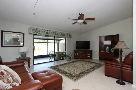 61 Mayfair Lane Boynton Beach FL 33426