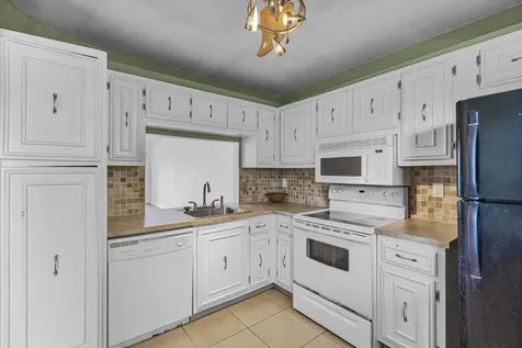 3905 N Nob Hill Road Sunrise FL 33351