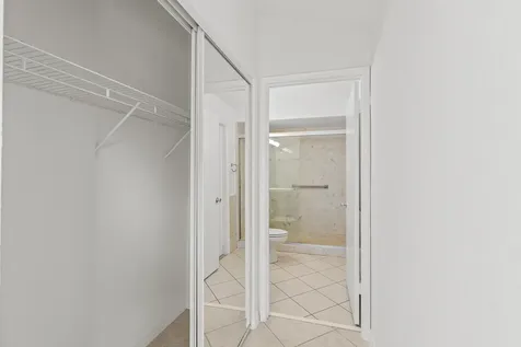 9694 Boca Gardens A Parkway Boca Raton FL 33496