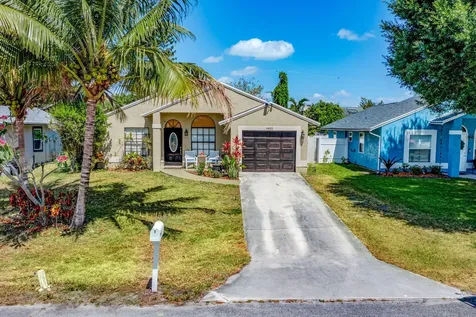 5855 Se Mitzi Lane Stuart FL 34997