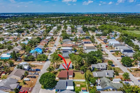 5855 Se Mitzi Lane Stuart FL 34997