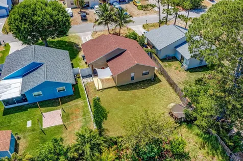 5855 Se Mitzi Lane Stuart FL 34997