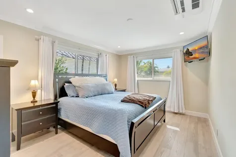 311 Sw 7 Terrace Boca Raton FL 33486