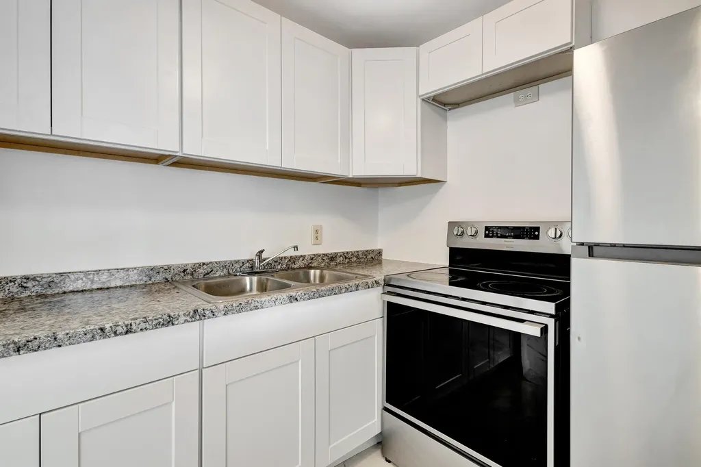 144 Sussex H West Palm Beach FL 33417