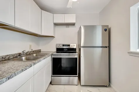 144 Sussex H West Palm Beach FL 33417