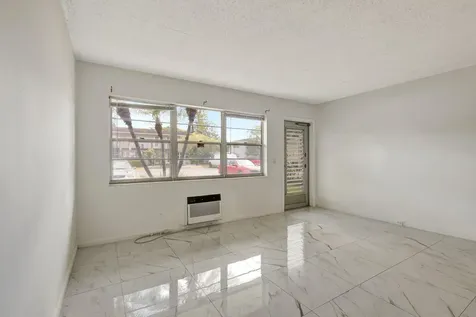 144 Sussex H West Palm Beach FL 33417