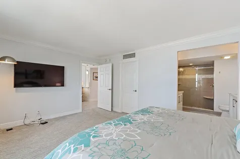5480 N Ocean Drive Singer Island FL 33404