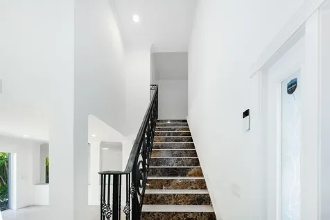 2075 Nw 52nd Street Boca Raton FL 33496