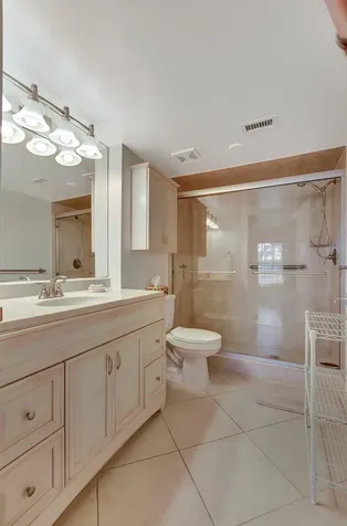 9214 Flynn Circle Boca Raton FL 33496
